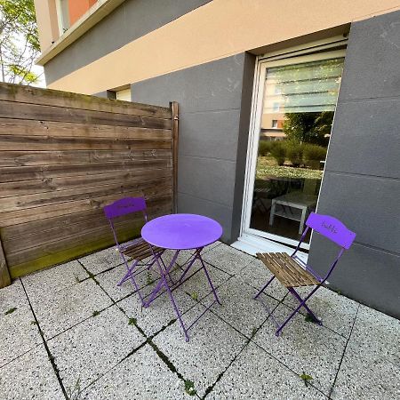 Acajou, Studio Avec Terrasse Et Parking Prive Caen Kültér fotó